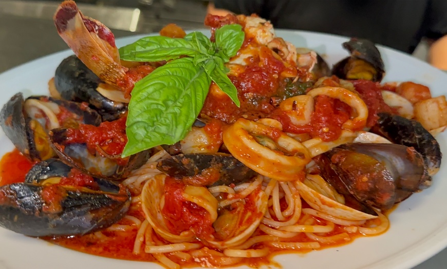 Image 1: Italian Feast: 3-Course Meals, Pizza, Pasta & Dining Credit