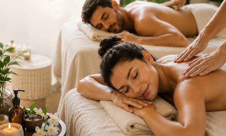Image 6: 60 or 90 Minute Couples or Fusion Massage w/ Hot Towels and Hot stones