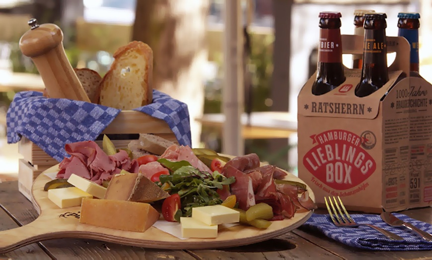Image 3: 2-Gänge Burger-Menü mit Beilage und Dessert für 1 bis 4 Personen