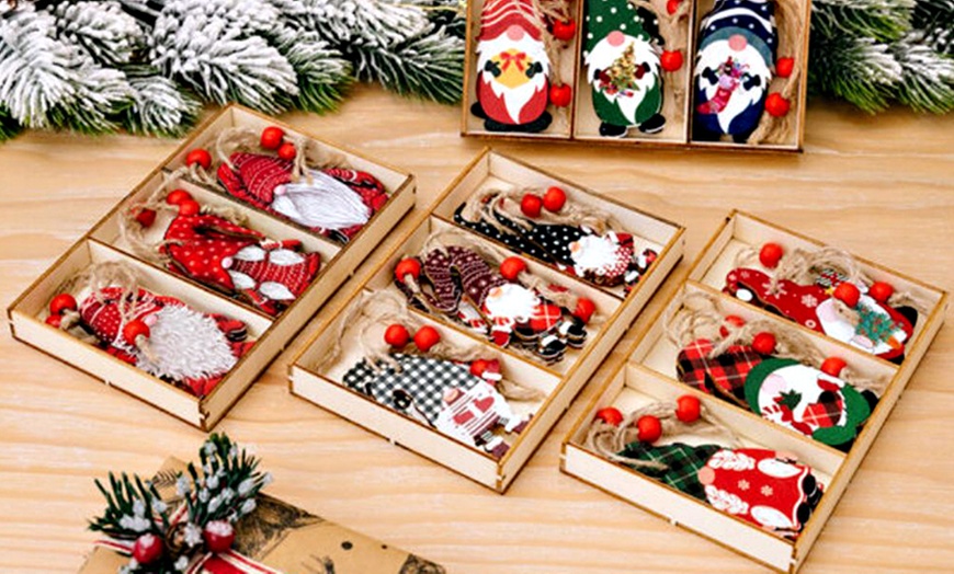 Image 6: Christmas Gift Cute Painted Wooden Ornament