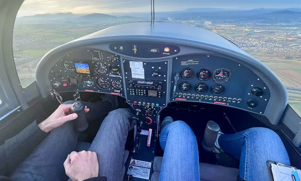20, 35 od. 60 Min. im Ultraleichtflieger selbst fliegen mit Fluglehrer