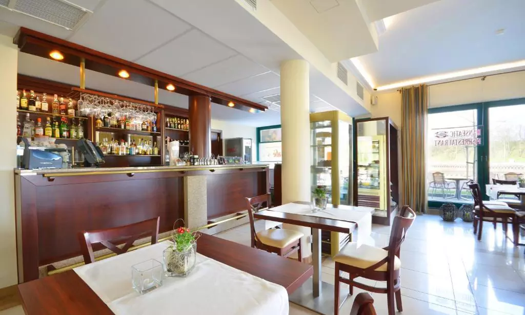 Kołobrzeg: pokój double ze śniadaniami i sauną