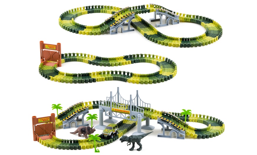 Image 1: Dinosaur World Track Set