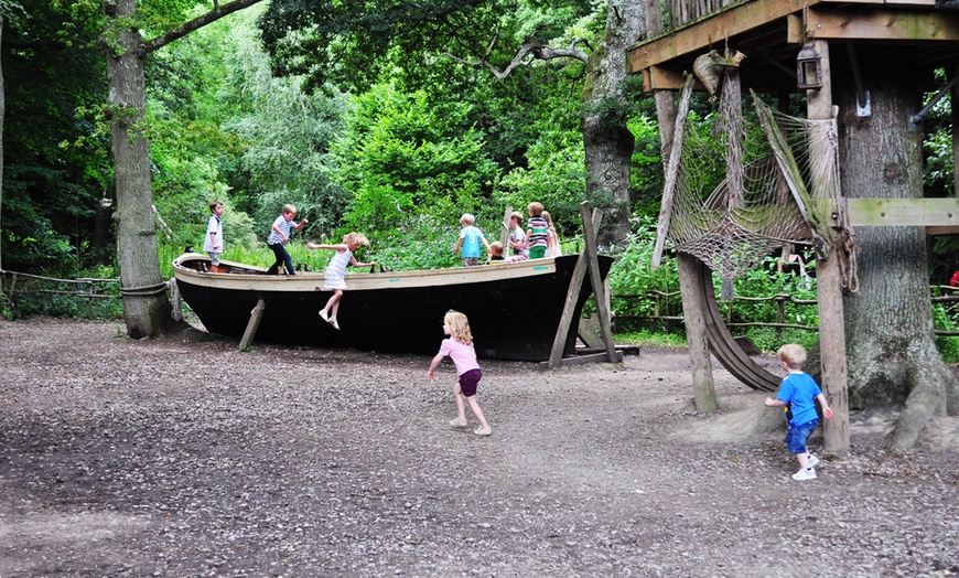 Image 3: Groombridge Place Gardens