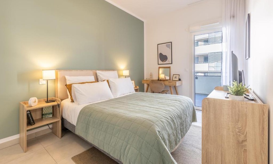 Image 2: Villeneuve-Loubet : appartement 1 chambre, petit-déjeuner en option