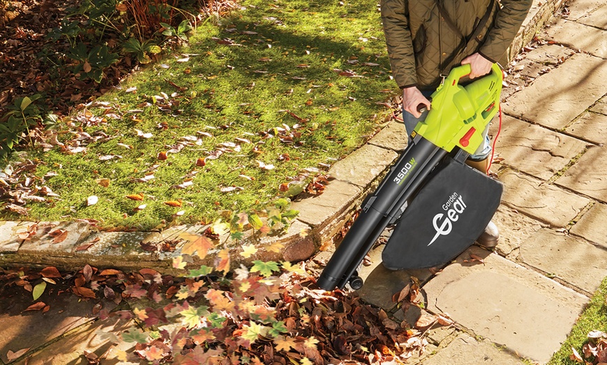 Image 3: Garden Gear 3500W 3-in-1 Blower, Vacuum and Shredder