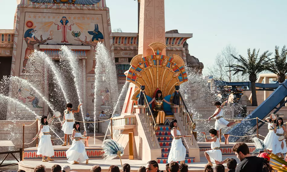 Entrée adulte ou enfant avec accès aux attractions et spectacles