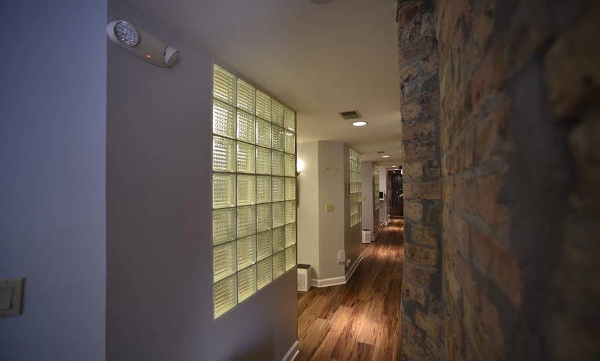 Image 5: Immediate dental implant packages available now