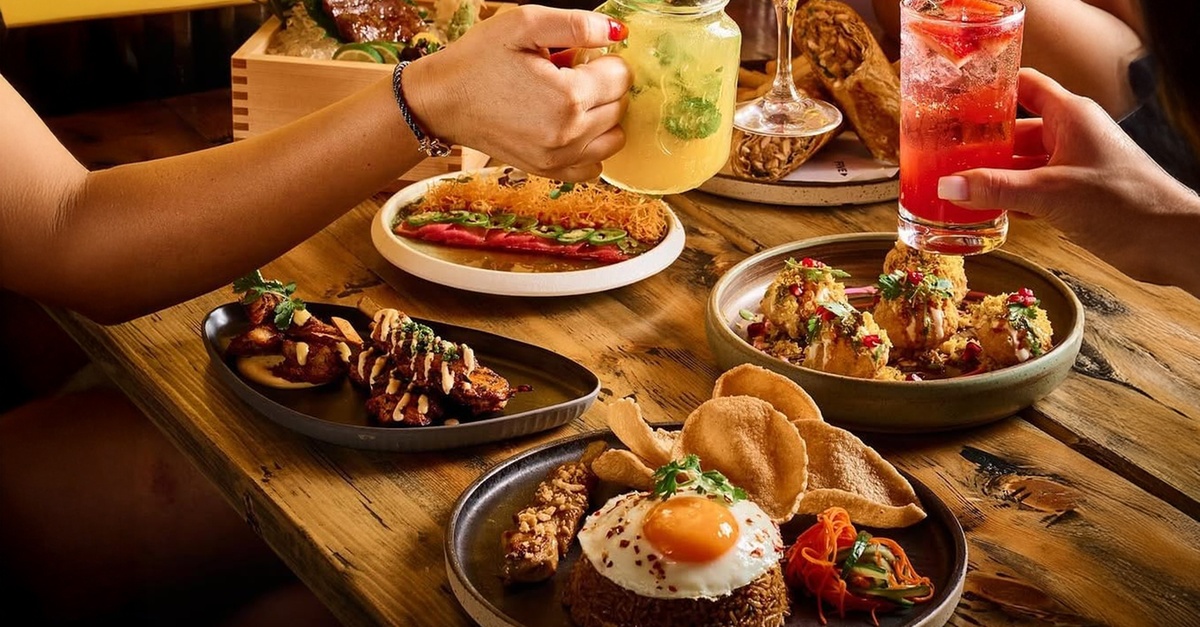 Indulge In Soul Cali Brunch With Limitless Soft/House Beverages + Pool Indulge In Soul Cali Brunch With Limitless Soft/House Beverages + Pool