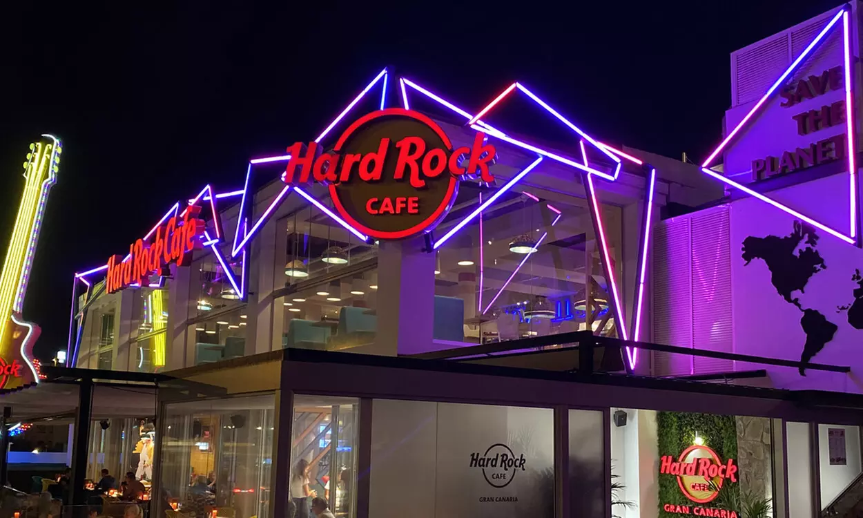 Menú Hard Rock Café clásico o premium para 2 o 4 personas con bebida