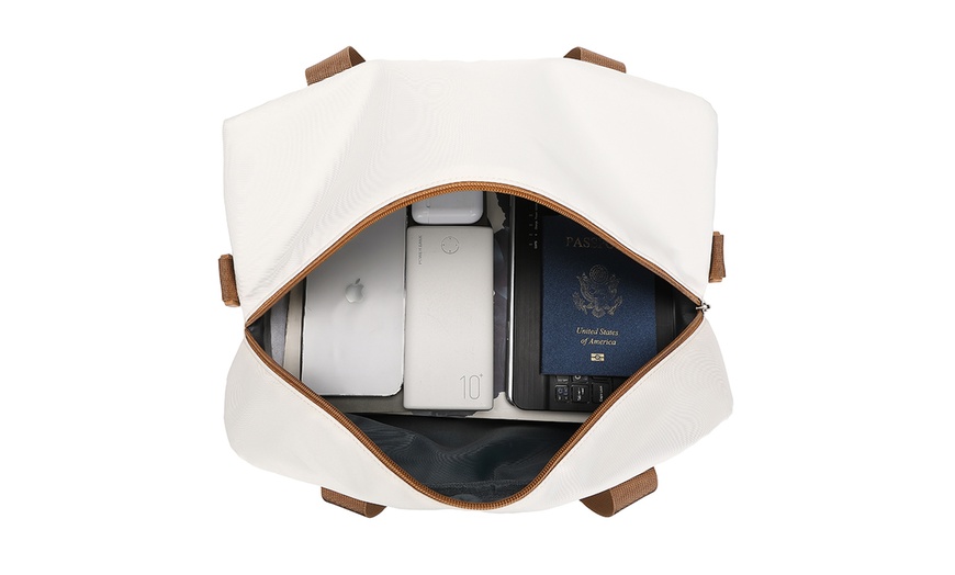 Image 14: Gift For Christmas-Kono 1 or 3-Piece Cream Suitcase And Duffel Bag