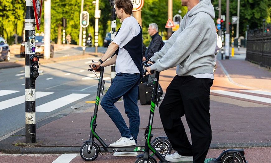 Image 15: Amsterdam per elektrische step: 1 of 3 uur of een hele dag