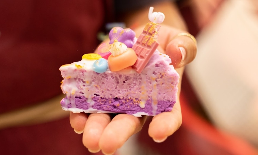 Image 17: Crea tus propias velas - 2 velas durante 3h con bebida 