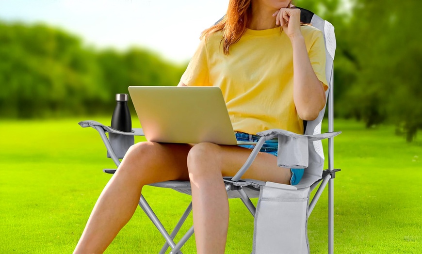 Image 8: Vivo Pack of Two Camping Chairs