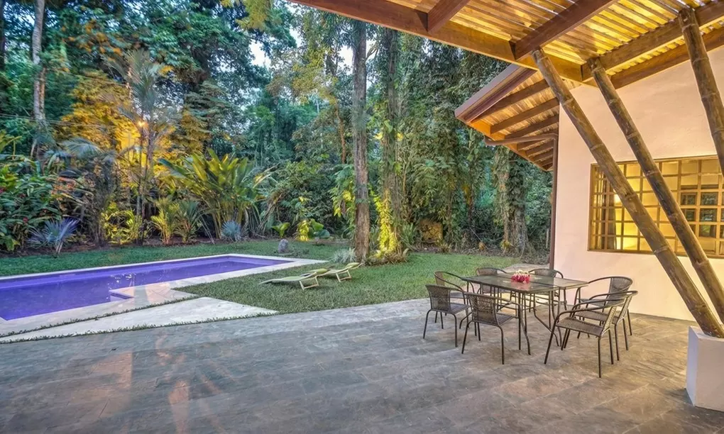 ✈ 7-Night Costa Rica Volcano and Beach Trip with Air & Car Rental