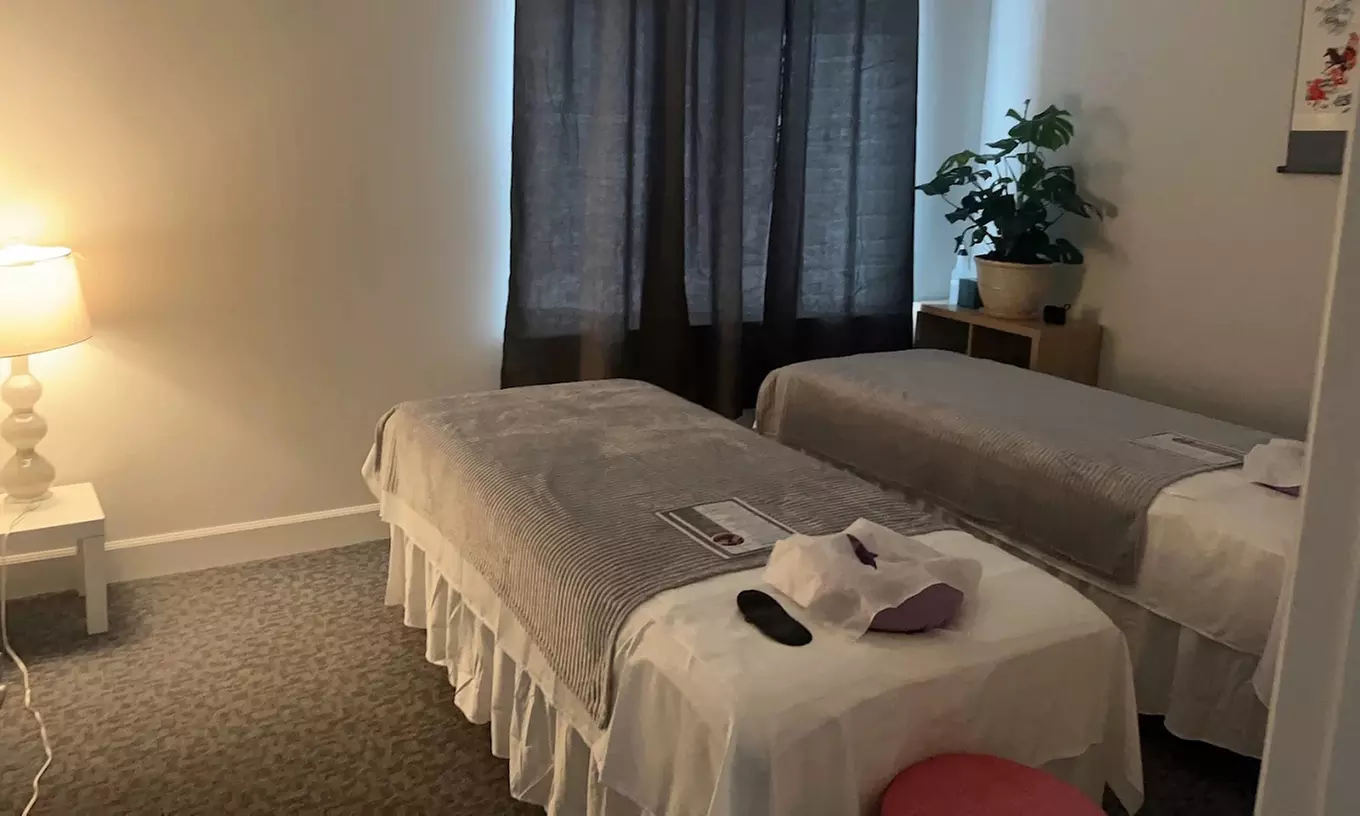 Up to 55% Off on Full Body Massage at Hot compress spa
