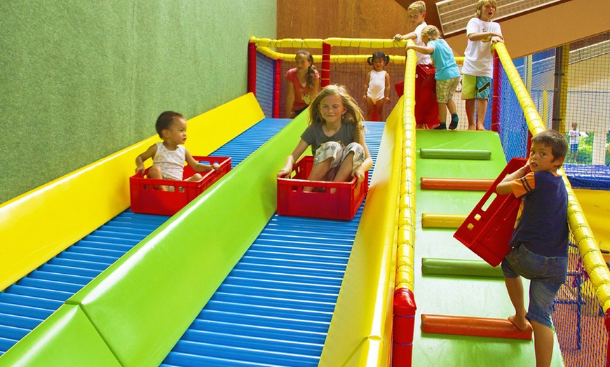 Image 5: Tageskarte für 2 oder 4 Personen für den Hallenspielplatz Allgäulino