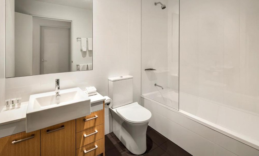 Image 7: Quest Bella Vista: Studio, One, Two, or Three-Bedroom Apartment