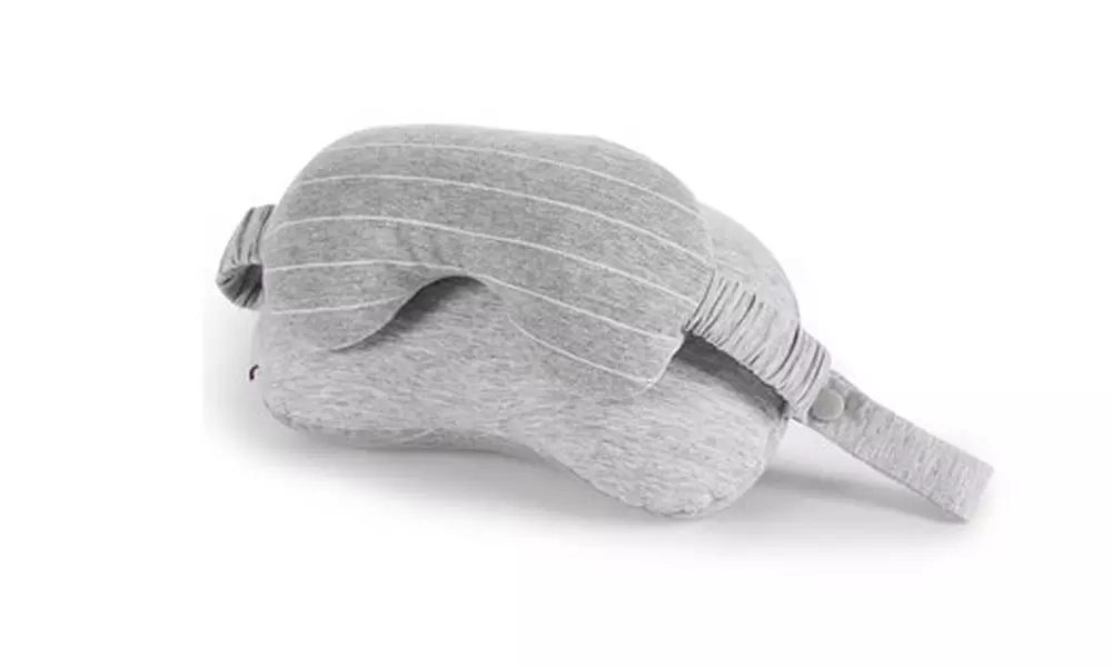 Oreiller et masque de voyage - Second Medium