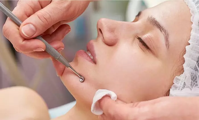 Limpieza facial profunda con opción a tratamientos adicionales para 1