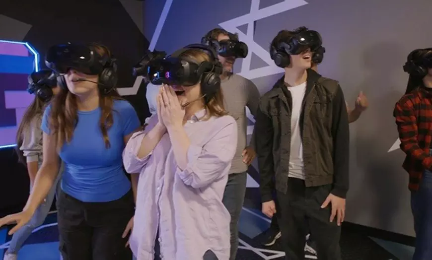 Image 1: Sesión de realidad virtual de 30 minutos para 1, 2, 3 o 4 personas