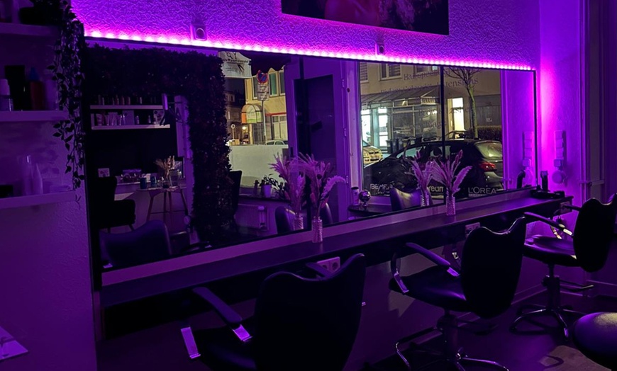 Image 5: Bis zu 34% Rabatt auf den Haarschnitt – Damen bei Sabrina's Hairzstück