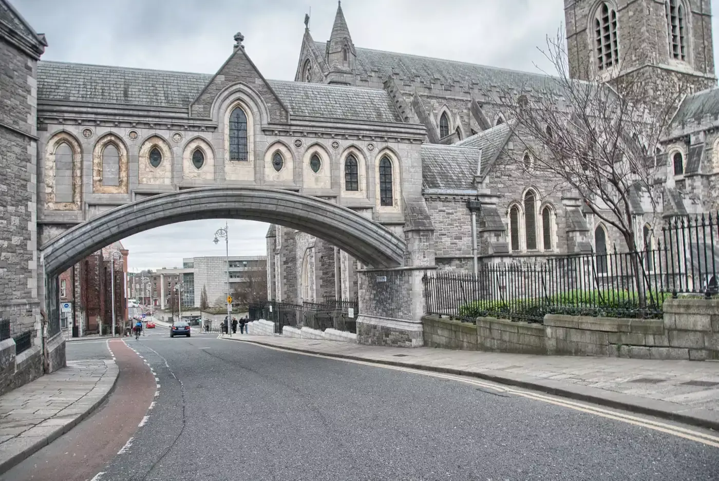 ✈ 8-Day Dublin & London Vacation with Air from Great Value Vacations