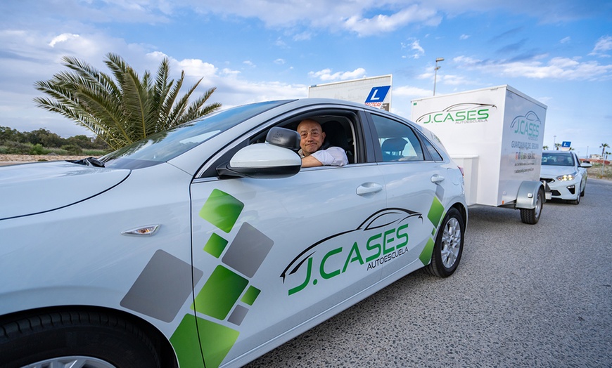 Image 3: Curso para obtener el carnet  de conducir B con 2 o 4 prácticas