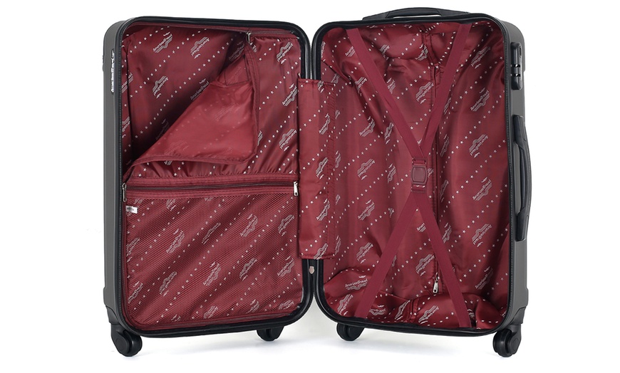 Image 15: Set of Three Suitcases