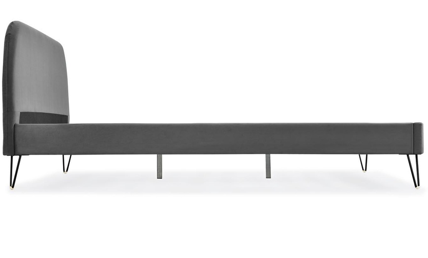 Image 24: Lit velours "Garbera" 140 x 190 cm ou 160 x 200 cm de Kocoon 