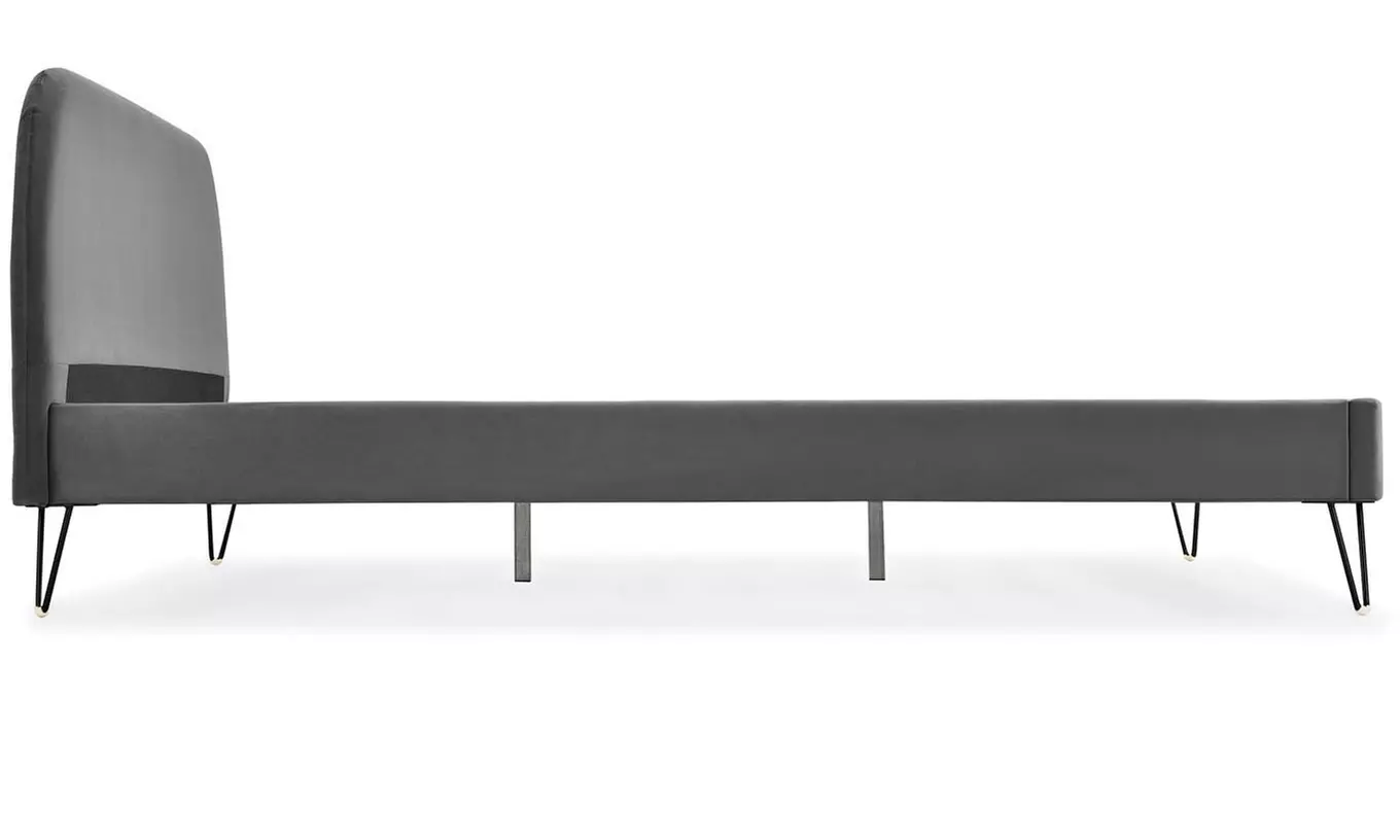 Lit velours "Garbera" 140 x 190 cm ou 160 x 200 cm de Kocoon