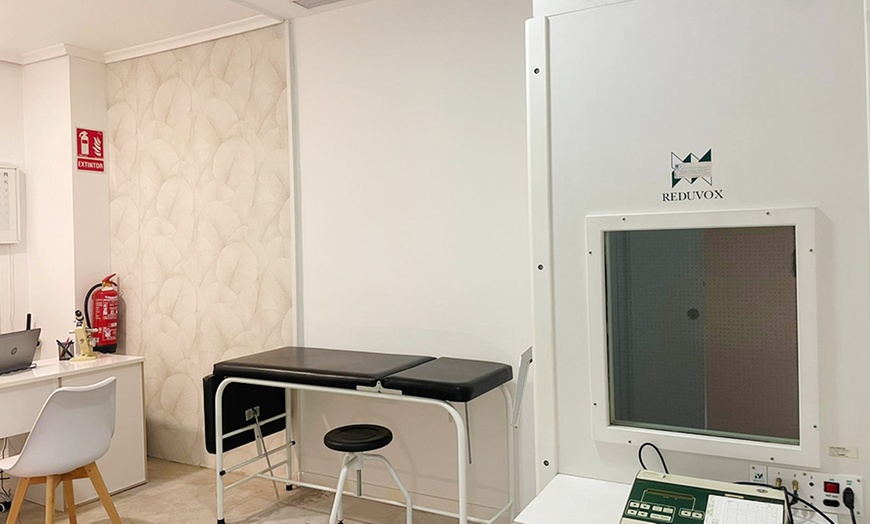 Image 1: Certificado médico y psicotécnico con fotos para conducir o trabajar