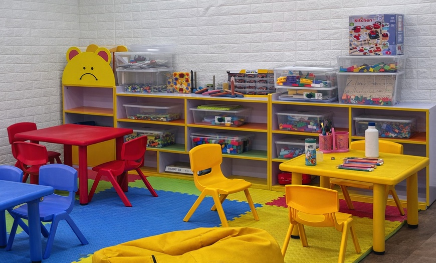 Image 3: Exciting Party Experience for 10,15, or 20 Kids