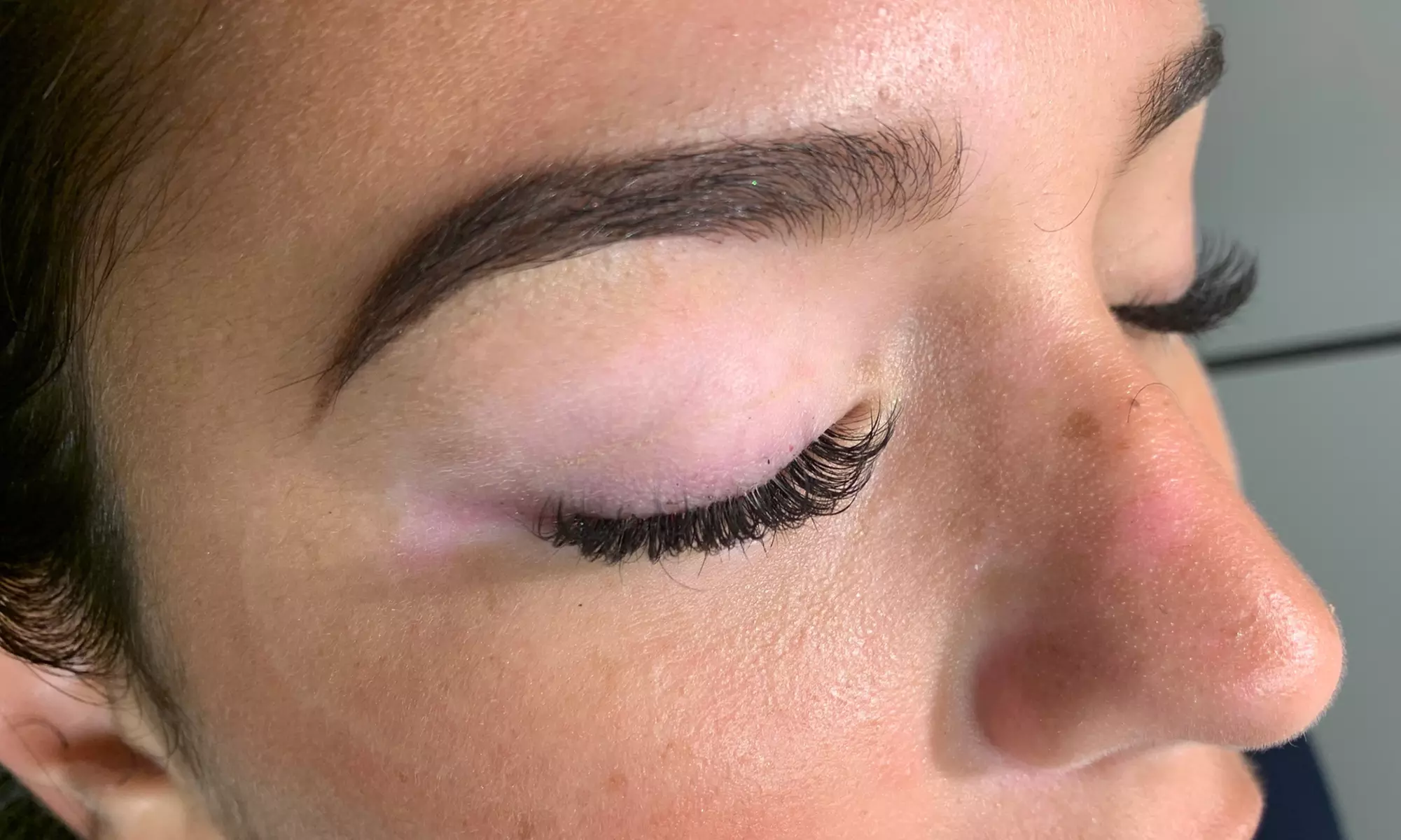 Achieve Flawless Brows with Eyebrow Threading and Tinting
