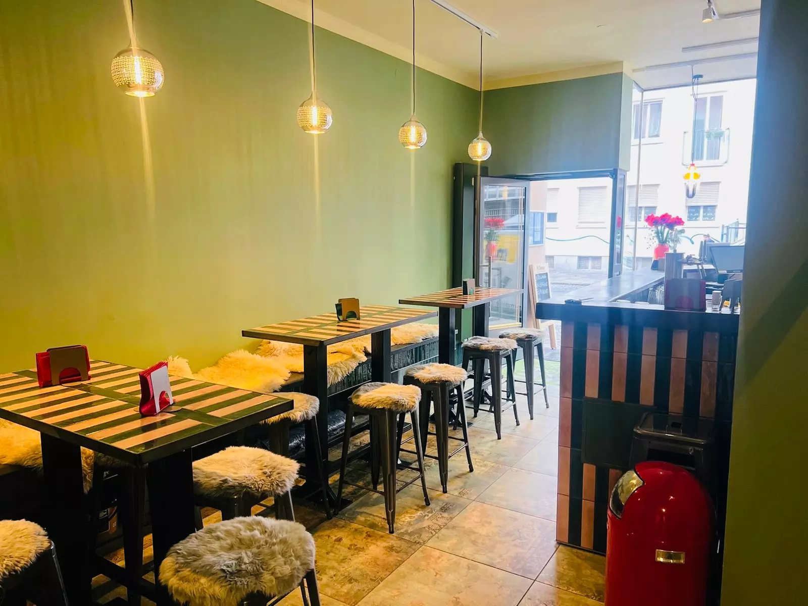 Aperi mit Pizza-Selection und Spritz nach Wahl für 2 oder 4 Personen