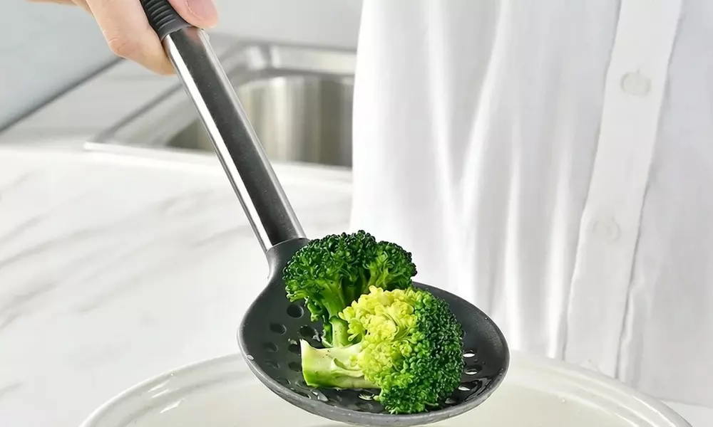 Set de 12 ustensiles de cuisine en silicone avec support