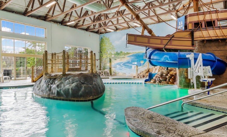 Image 13: Stay at the heart of Historic Plymouth w/ $25 Spa Credit