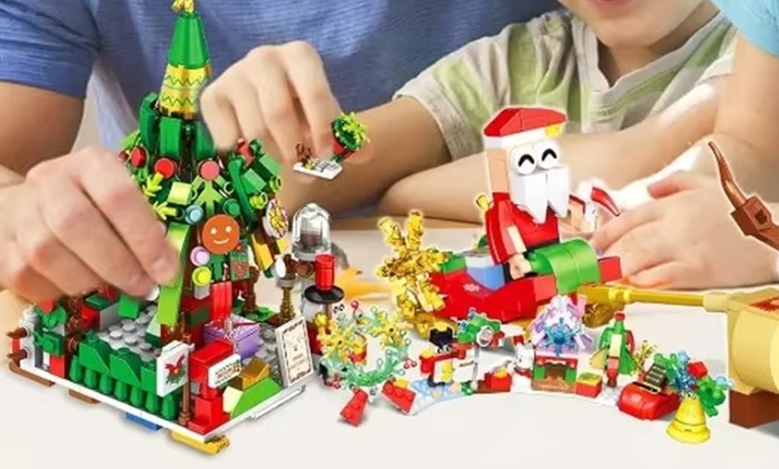 Image 2: Calendario dell'avvento natalizio con blocchi di costruzione