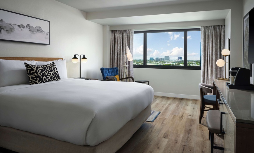 Image 4: Members Pricing: Airport Hotel w/ Shuttle Service