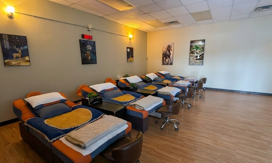 Image 3: Targeted Back or Rejuvenating Combo Massage for Ultimate Relaxation