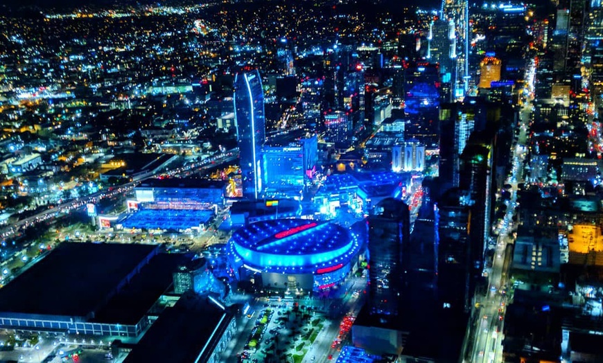 Image 3: Soar Over Los Angeles with 25-Minute The See LA Helicopter Tour 