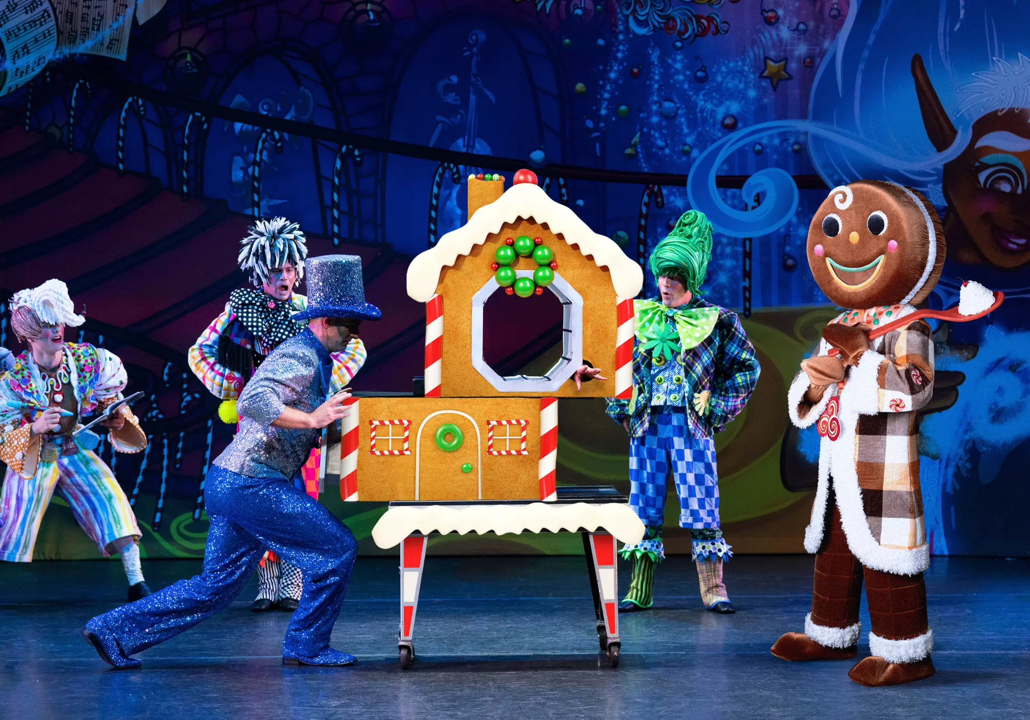 POMP, SNOW & CIRQUEumstance show at Gaylord Opryland Resort