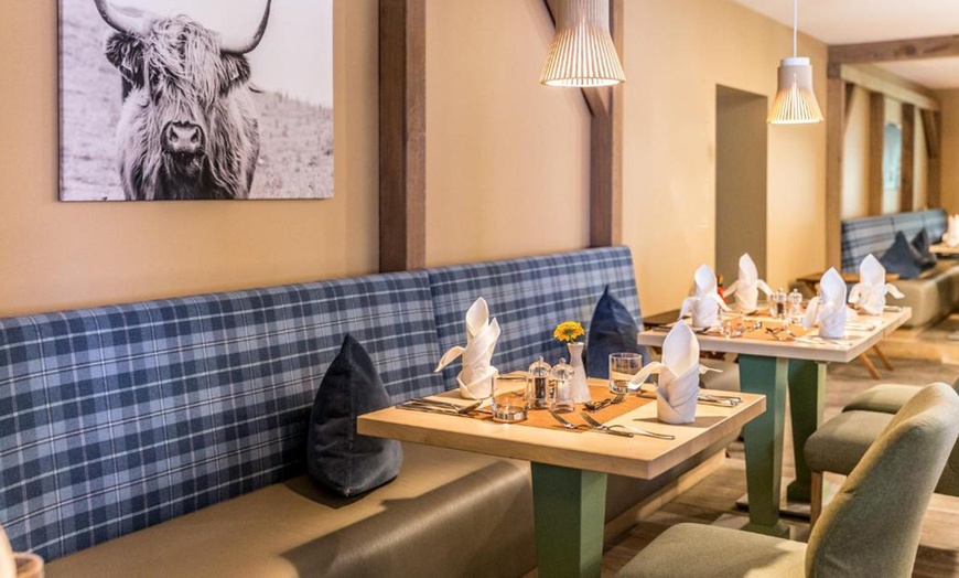 Image 11: Bad Griesbach: 4* Adults-Only-Suite mit Mitternachts-Spa für Zwei