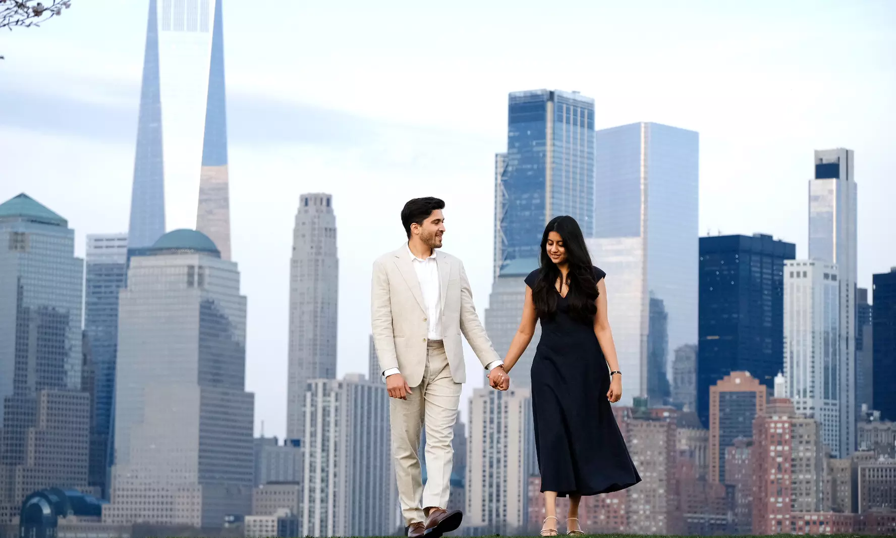Enjoy 60-, or 90-Min Engagement Photography Session & Photo Package