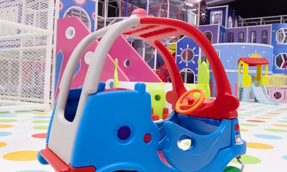 Entrada general con acceso a 12 zonas de juego y Rincón de los Padres