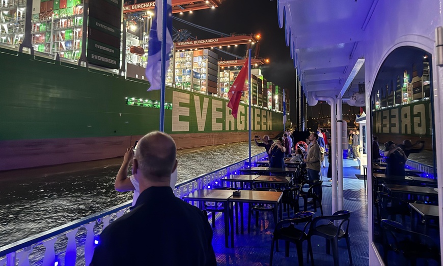 Image 4: Lichterfahrt – 1 Stunde durch den abendlichen Hamburger Hafen 