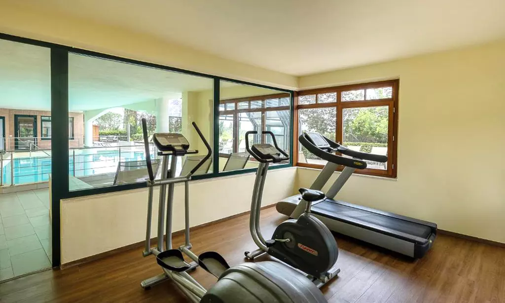 Siena 4*: camera Classic con colazione o mezza pensione, Spa e drink