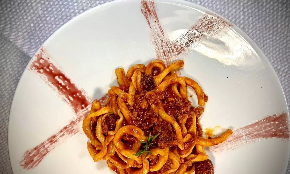 Rimini 4*: camera Standard o Superior con colazione e Spa per 2