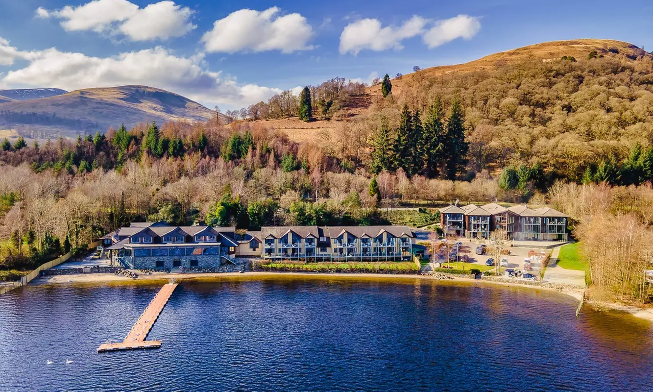 Morning or Afternoon Tea with Prosecco on Loch Lomond with Spa Upgrade