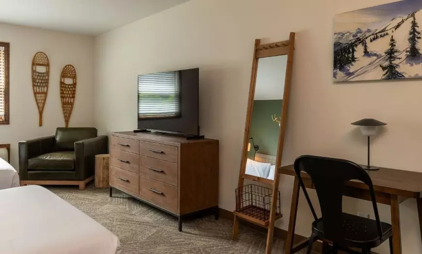 Main Lodge One Bedroom Suite